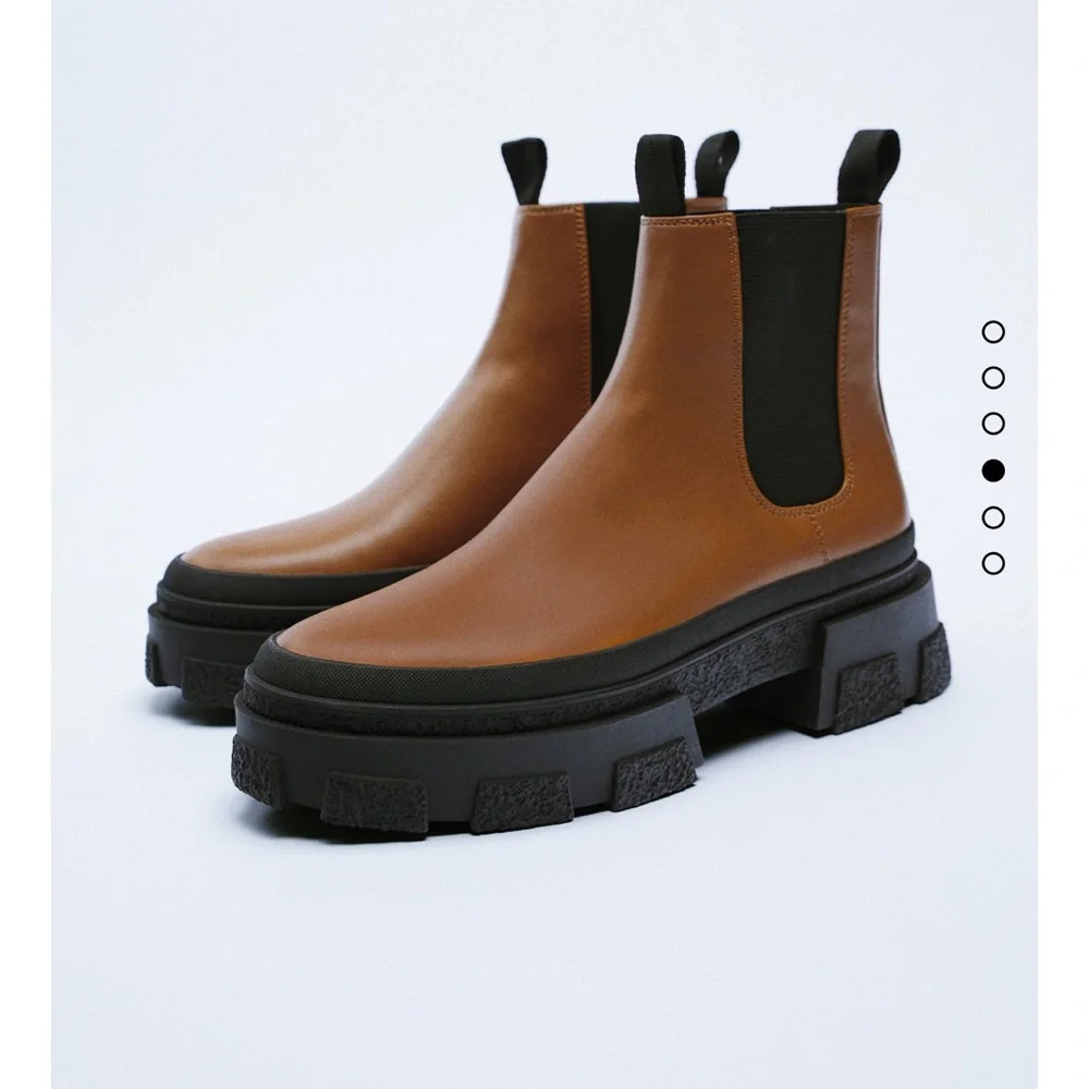 Zara low heeled textured lug ankle sole boots - Picture 1 of 7